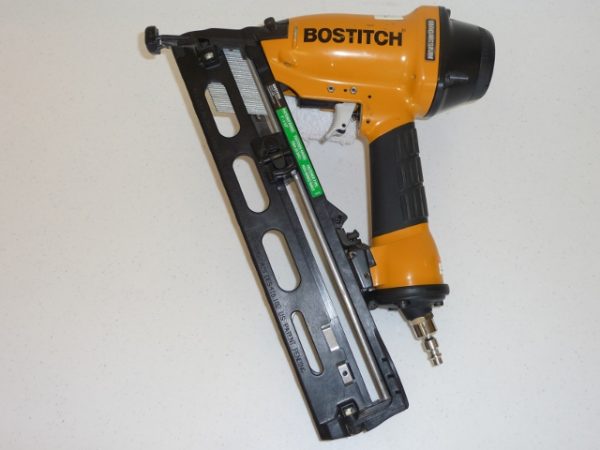 Pneumatic Bostitch Angled Finish Nailer