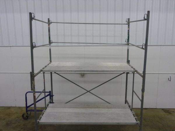 Scaffolding Long Safety Rail